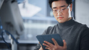 using a tablet to control robot