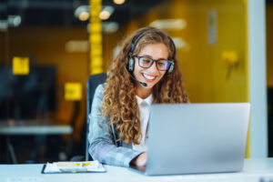 call center woman in headset